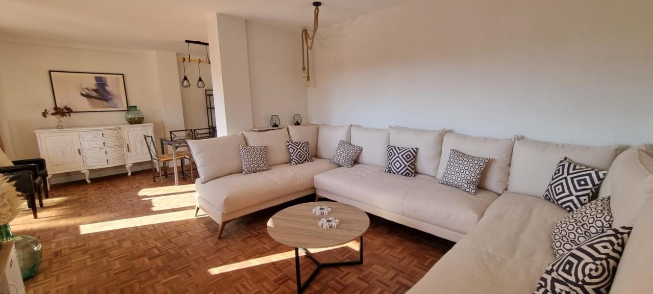 Flor De Nieve Apartment Хака Екстериор снимка