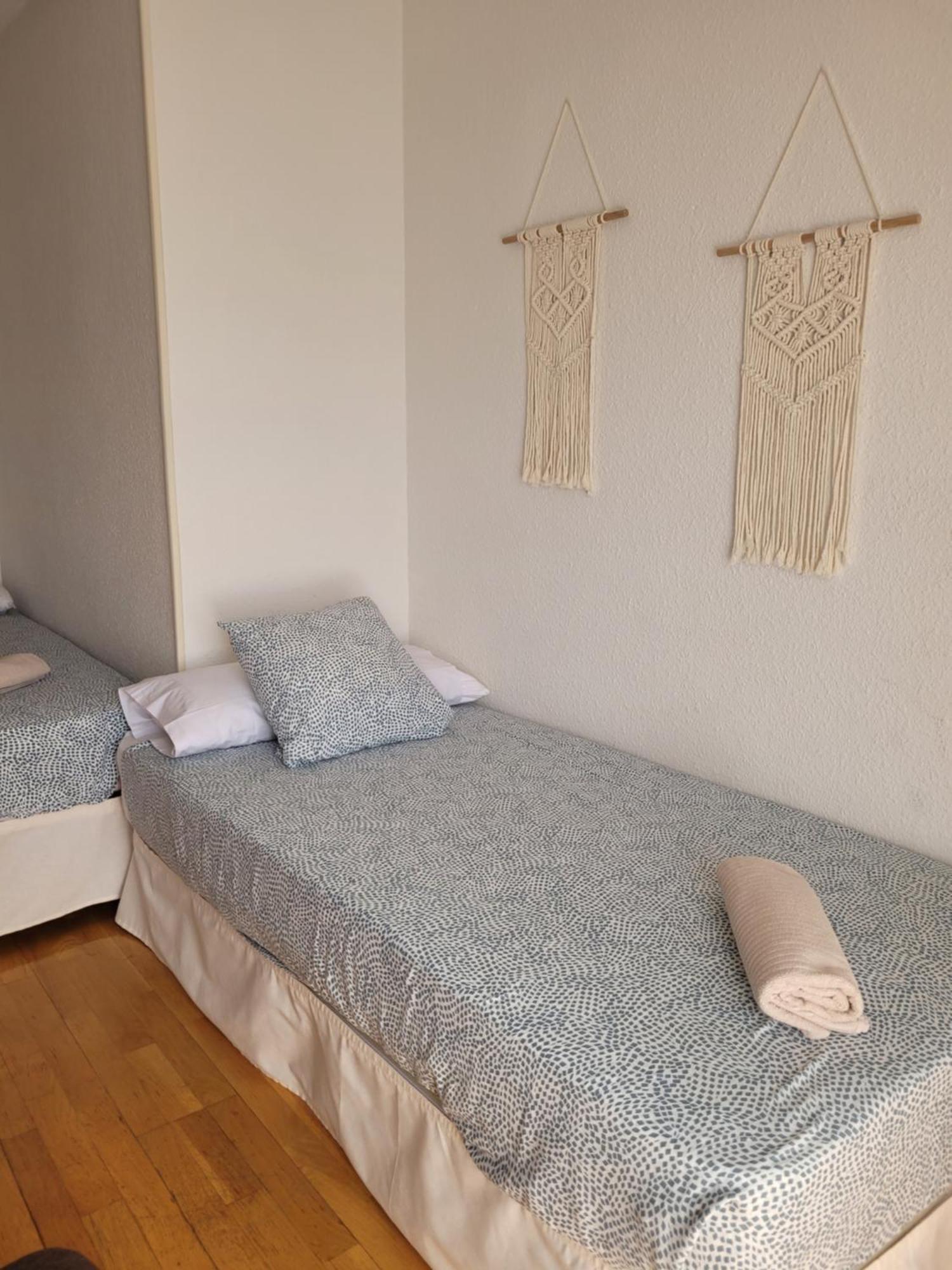 Flor De Nieve Apartment Хака Екстериор снимка