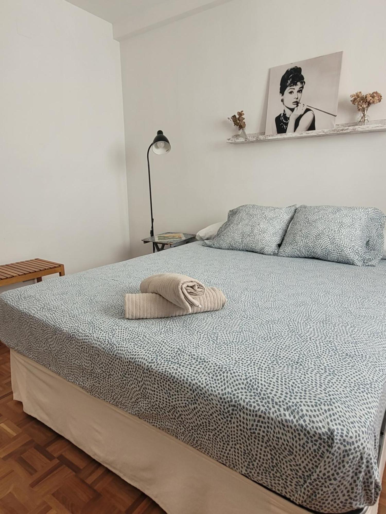 Flor De Nieve Apartment Хака Екстериор снимка